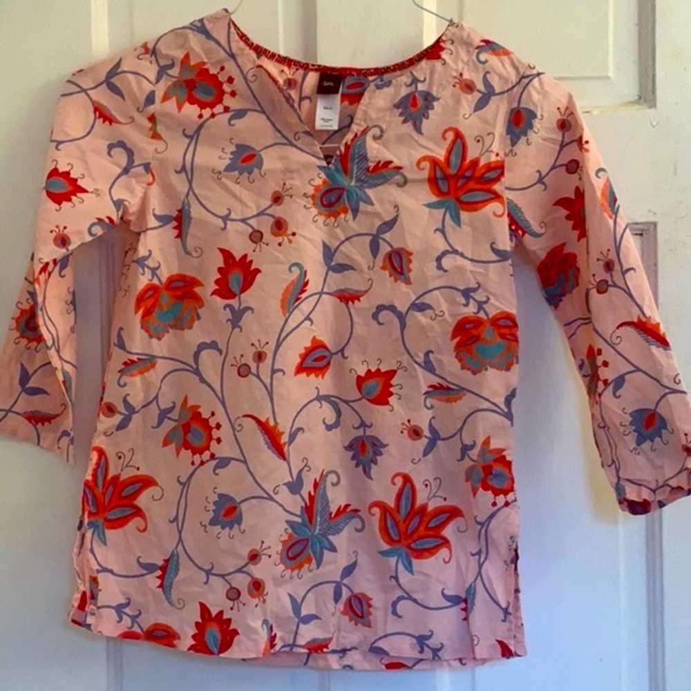 Tea Collection girls peach floral tunic in size 8